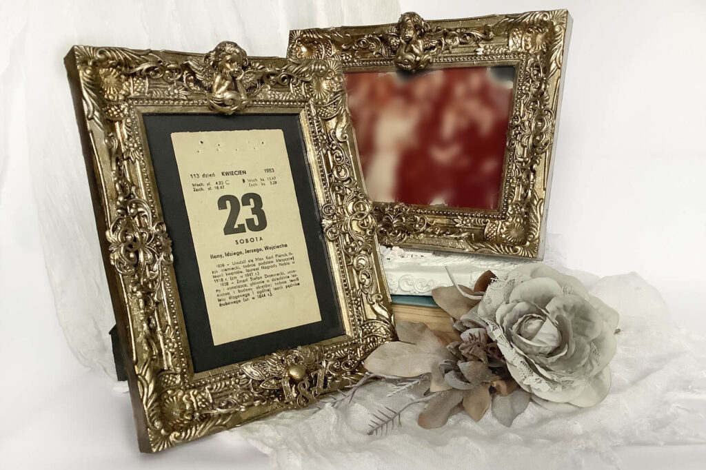 Smallcraft_zlota_ramka_01