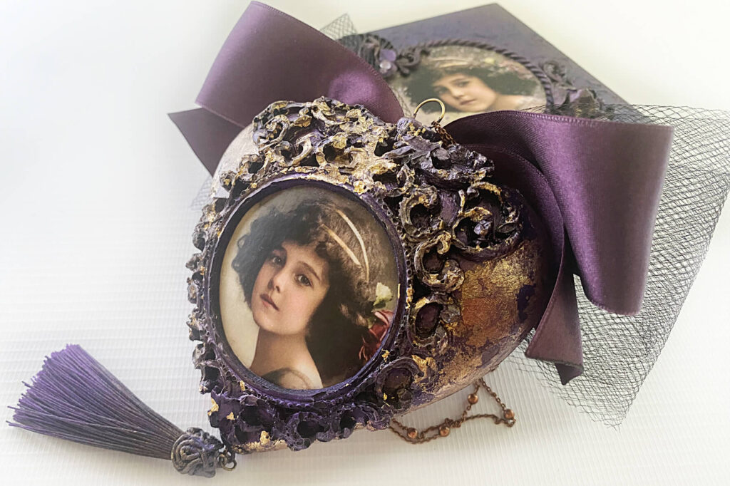 smallcraft_medalion_w_fioletach_01