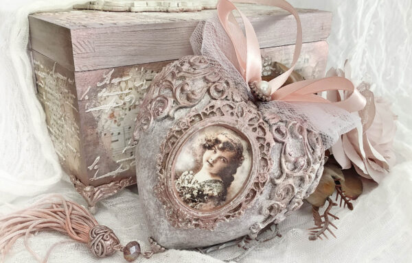 Medalion serce w różach